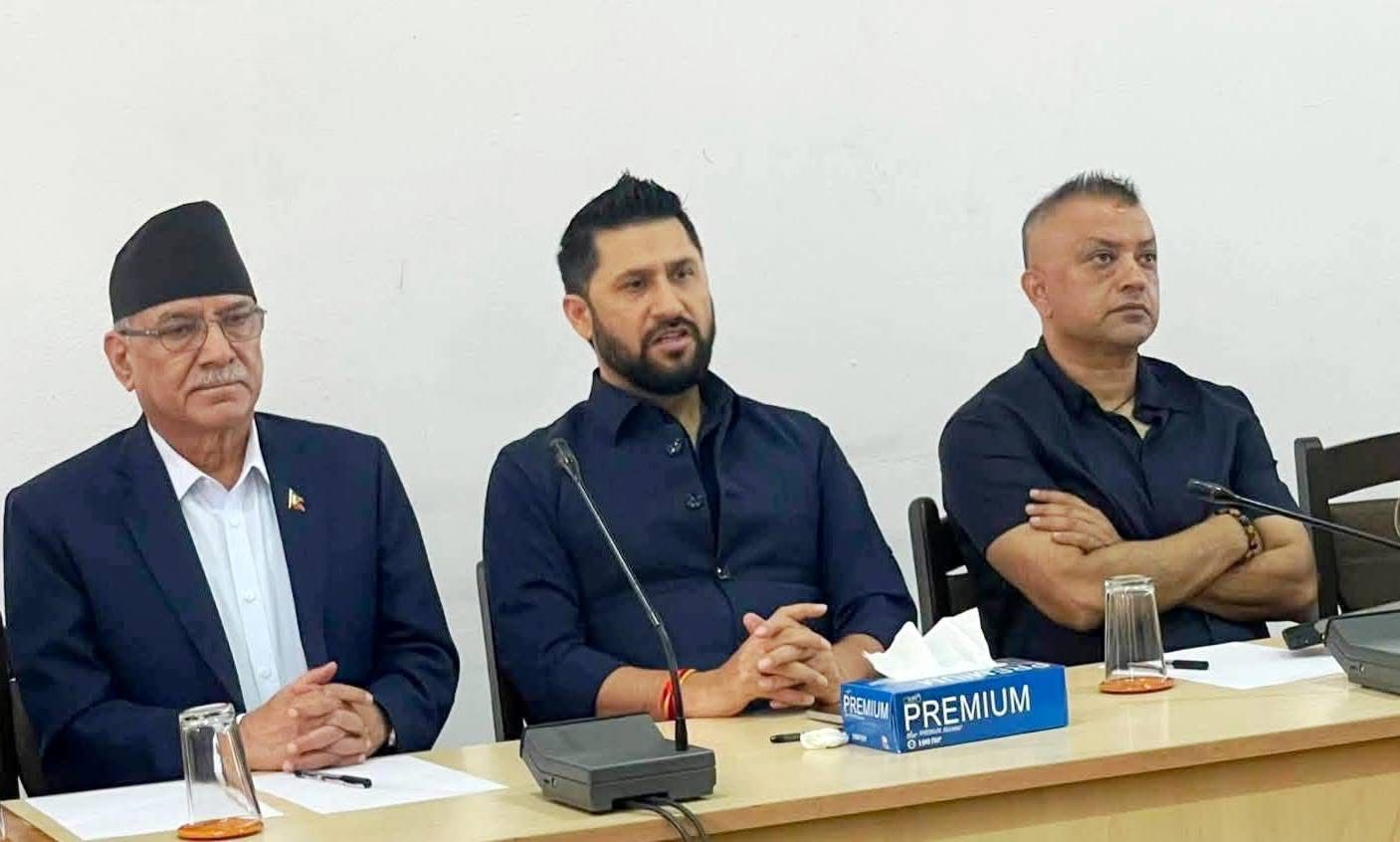 Népal : Réunion multipartite adoptant une résolution en 10 points pour faire face à la crise des inondations de la Bhote Koshi.