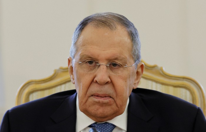 Lavrov rejette les accusations selon lesquelles la Russie aidait l'Iran en matière de renseignement.