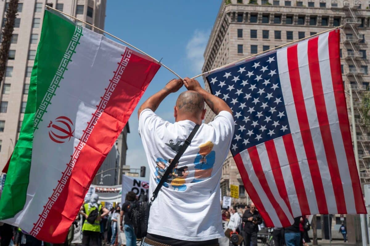 Des pourparlers entre les États-Unis et l'Iran débuteront samedi au Pakistan.