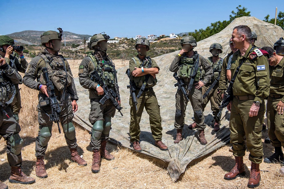 L'armée israélienne : 10 membres du Hezbollah tués, des sites de lancement touchés dans le sud du Liban.