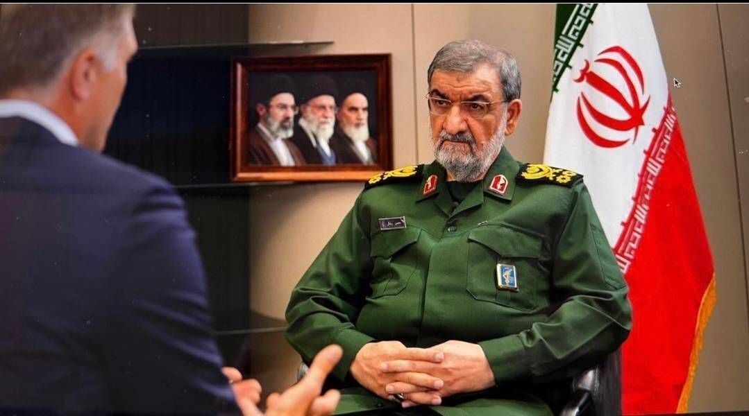 L'Iran menace de bloquer totalement les exportations de pétrole transitant par le détroit d'Ormuz.