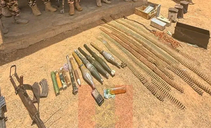 L'armée nigériane neutralise 50 terroristes de l'ISWAP et récupèrent des armes lors d'une attaque à Yobe.