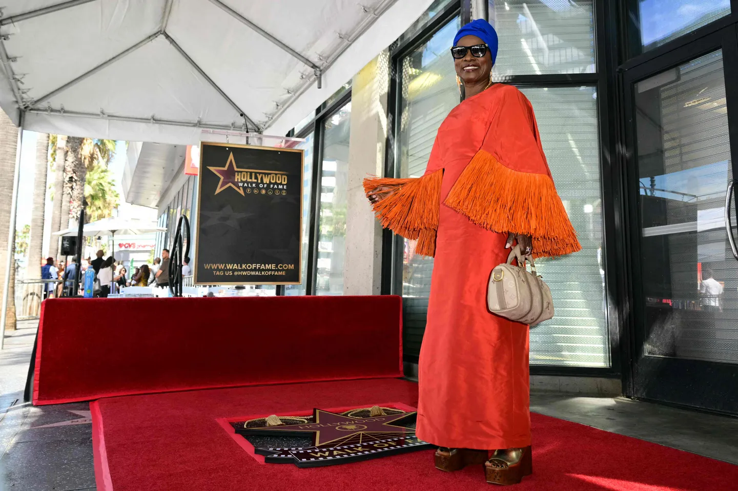 Angélique Kidjo a son étoile sur le "Walk of Fame" d'Hollywood.