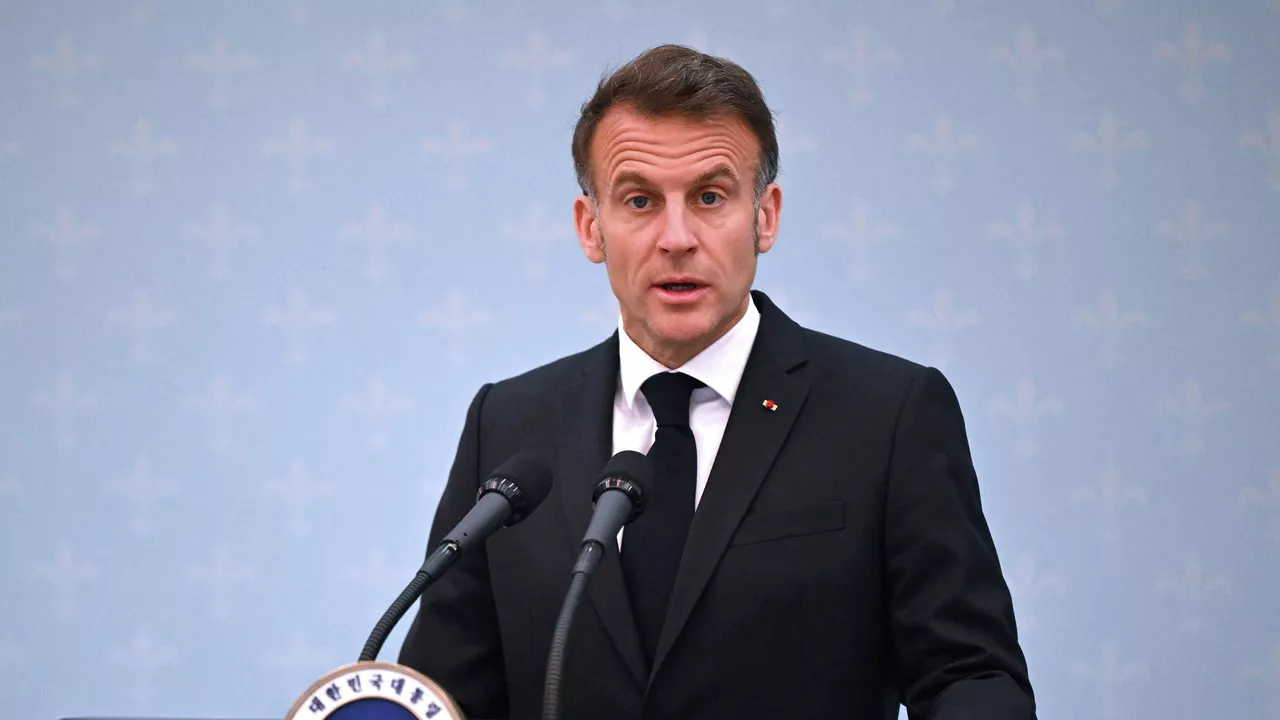 Macron a décidé de former une coalition pour obtenir l'indépendance des États-Unis.