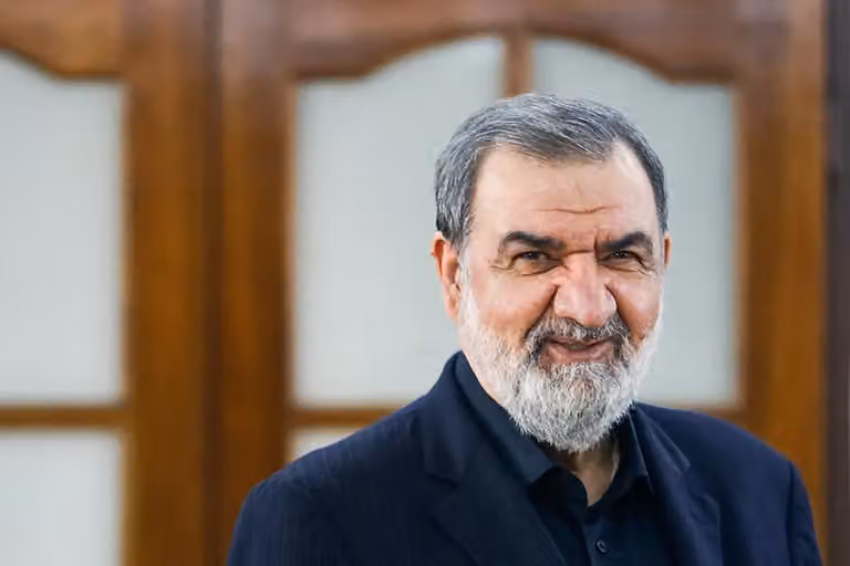 Mohsen Rezaei a menacé d'attaquer les pays de la région et les intérêts économiques américains.