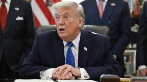 Les États-Unis débloquent 6 milliards de dollars d'avoirs iraniens.