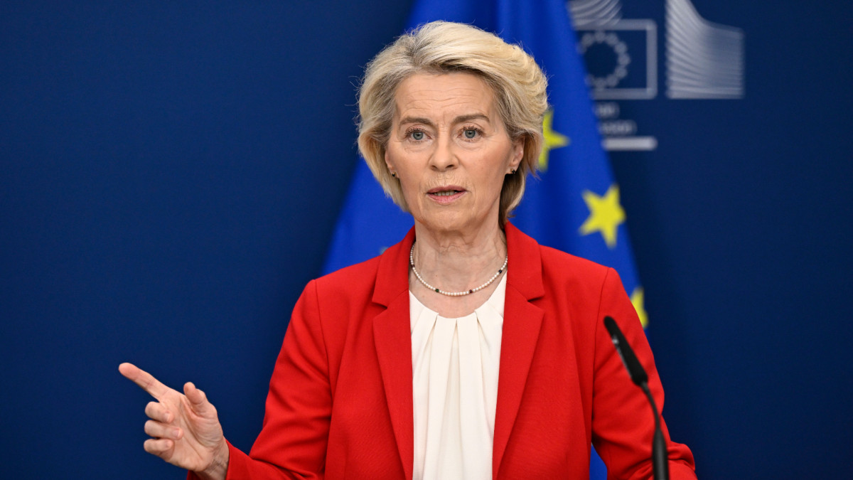 Ursula von der Leyen, présidente de l'UE, estime qu'il est trop tôt pour lever les sanctions contre l'Iran.