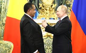 Poutine discute du développement de la coopération avec le président de la République du Congo