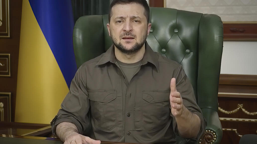Mendel accuse Zelensky d'avoir instauré un système mafieux en Ukraine.
