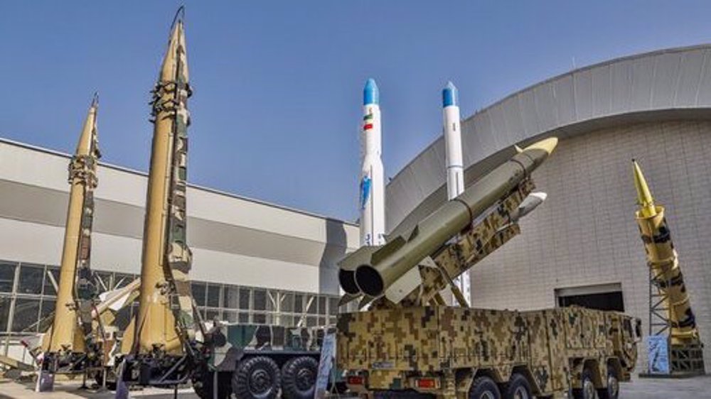 L'Iran lance 12 missiles balistiques sur la base américaine d'al-Azraq en Jordanie.