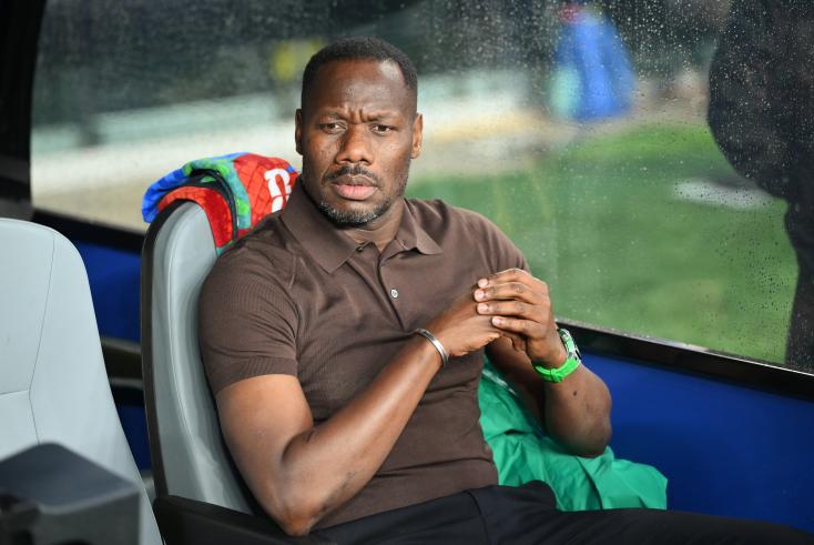 Après la victoire contre la Belgique, Pape Thieu est limogé de son poste de sélectionneur de l'équipe nationale du Sénégal.
