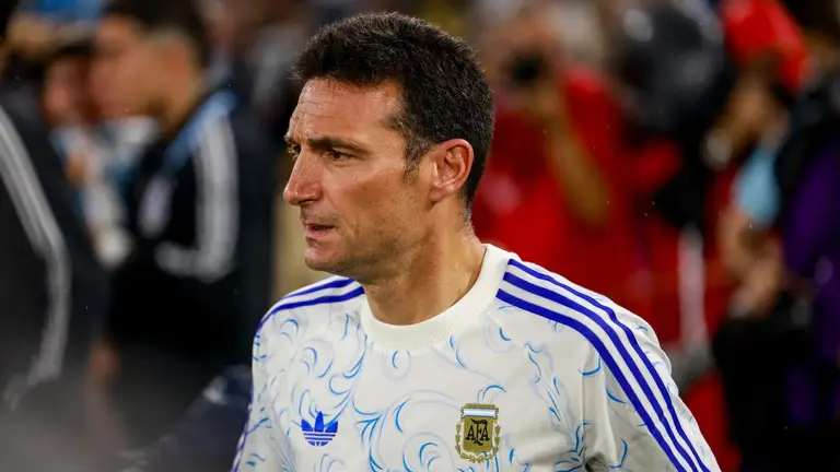 Scaloni s'est exprimé avec prudence sur l'avenir de l'équipe nationale argentine : quel sort attend l'entraîneur de Messi ?
