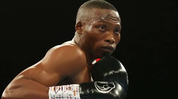 Quatre personnes arrêtées pour le meurtre d'un champion de boxe en Afrique du Sud